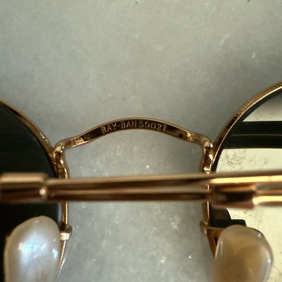 Raybans - Picture 5 of 9